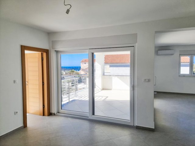 Apartma Naprodaj - šibensko-kninska Primošten - foto 3/14