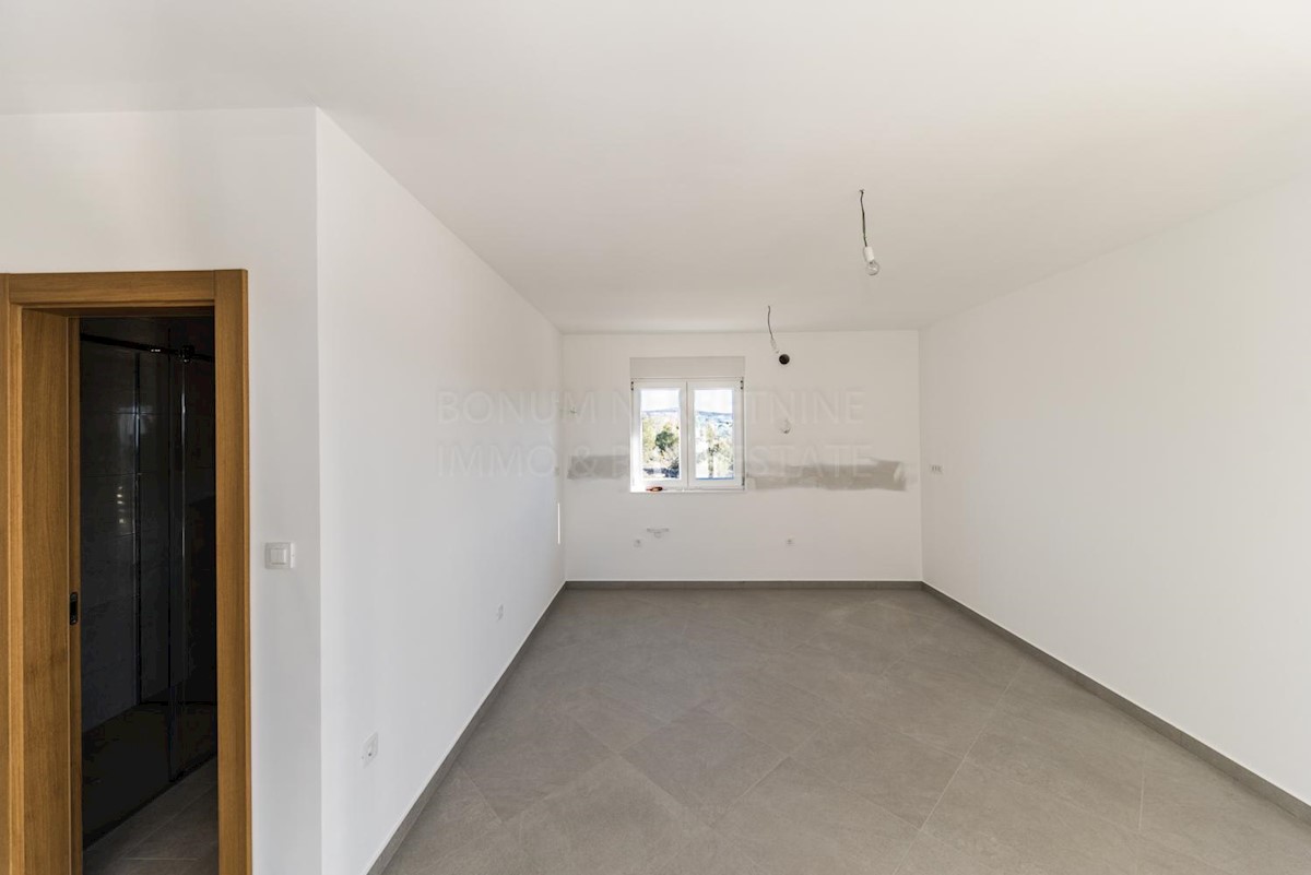 Apartment Zu verkaufen - ŠIBENSKO-KNINSKA  PRIMOŠTEN 