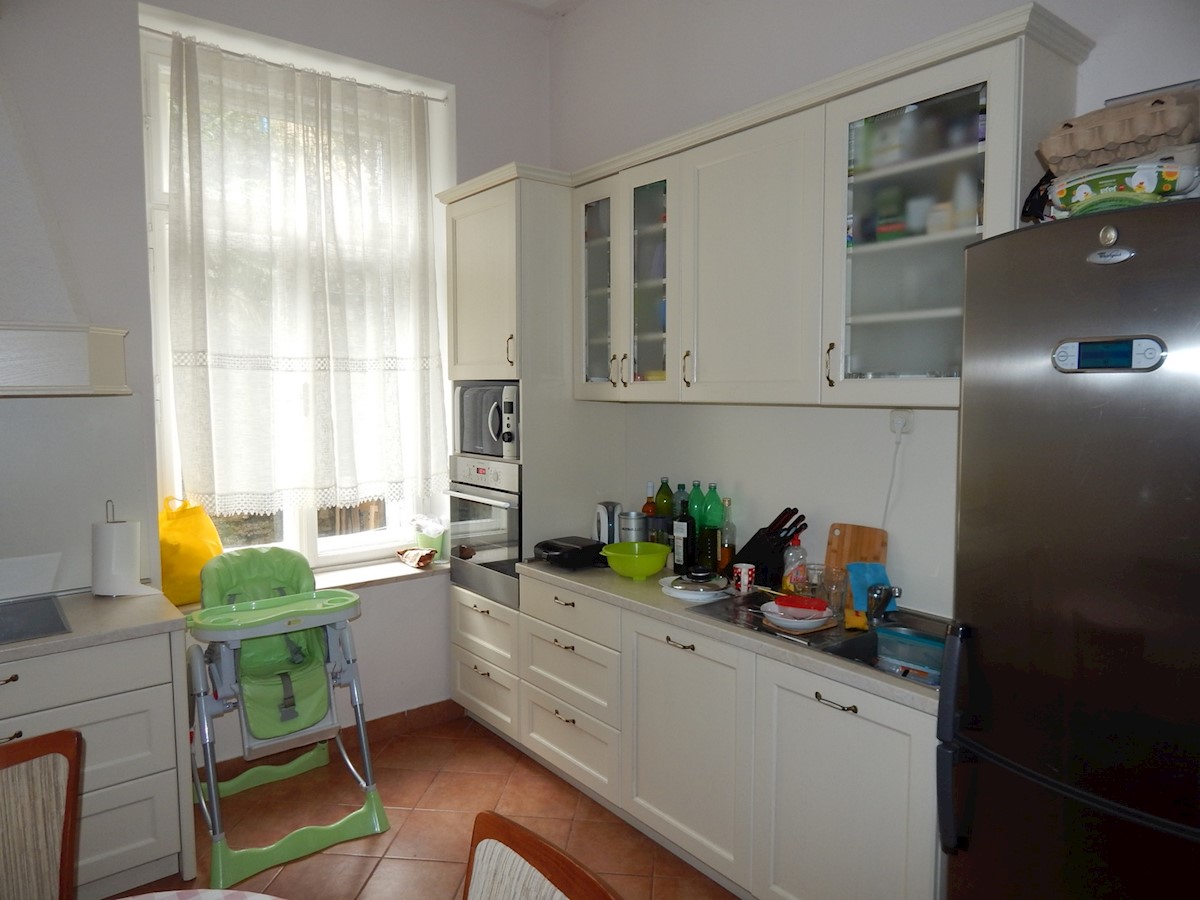 Stan Na prodaju - PRIMORSKO-GORANSKA  OPATIJA 