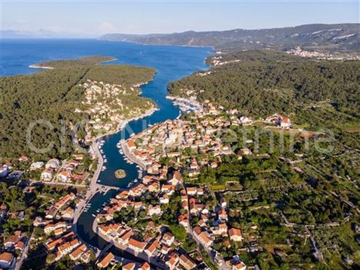 Land For sale - SPLITSKO-DALMATINSKA  HVAR 