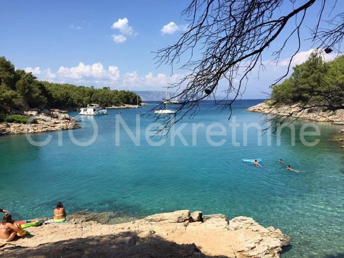 Land For sale - SPLITSKO-DALMATINSKA  HVAR 