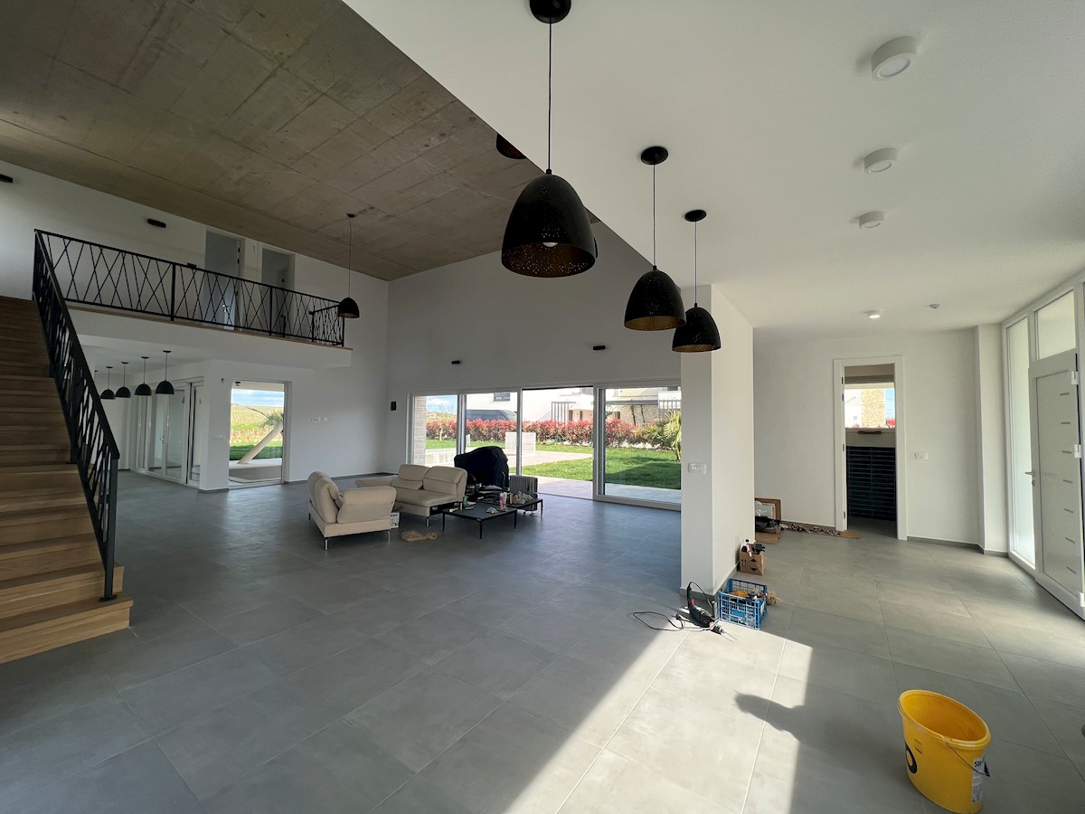 House For sale - ISTARSKA NOVIGRAD