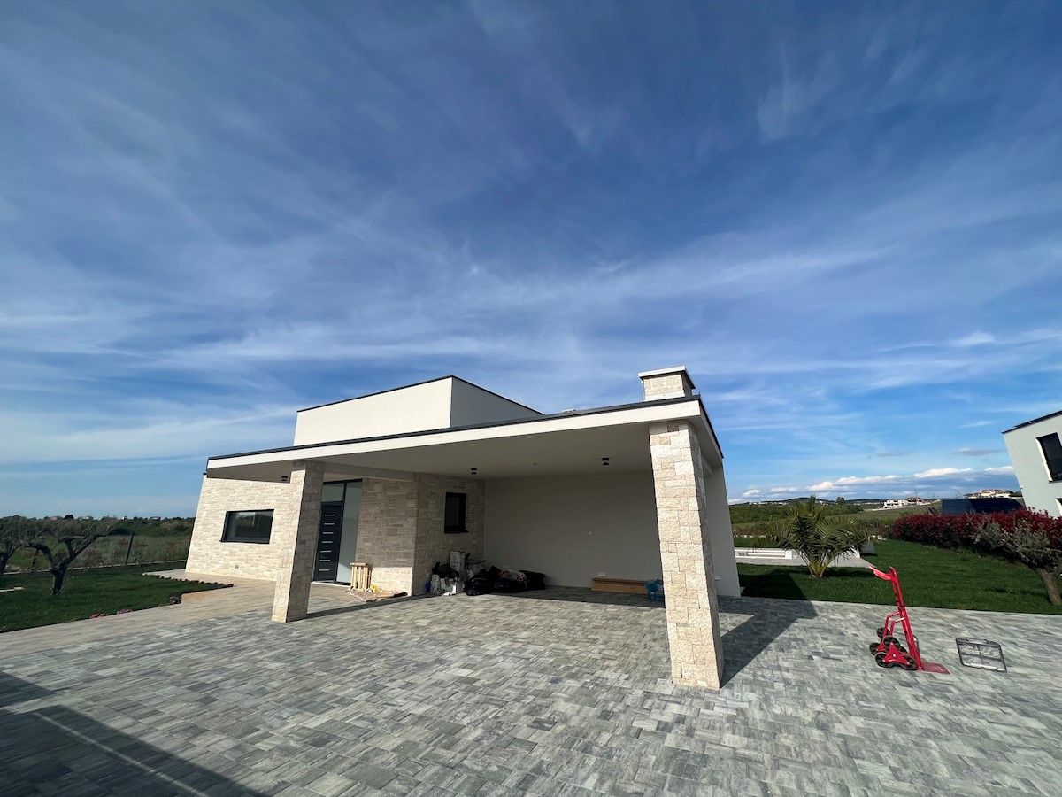 House For sale - ISTARSKA NOVIGRAD