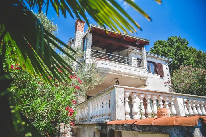 House for sale 200 m² – Pobri