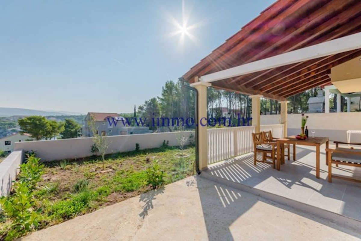 Casa In vendita - SPLITSKO-DALMATINSKA  BRAČ 