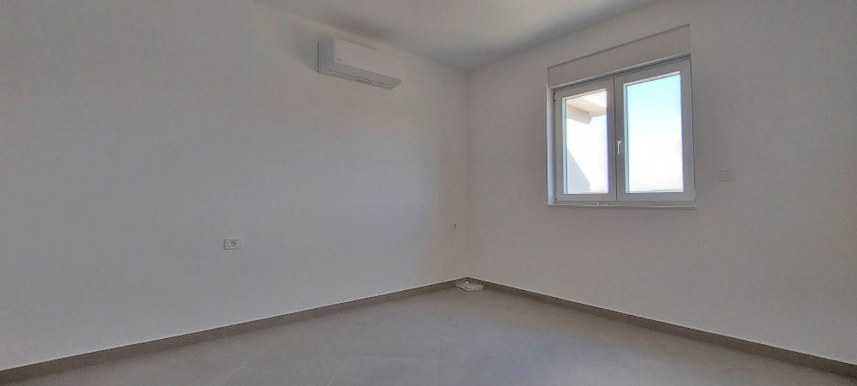 Apartment Zu verkaufen - ŠIBENSKO-KNINSKA  PRIMOŠTEN 