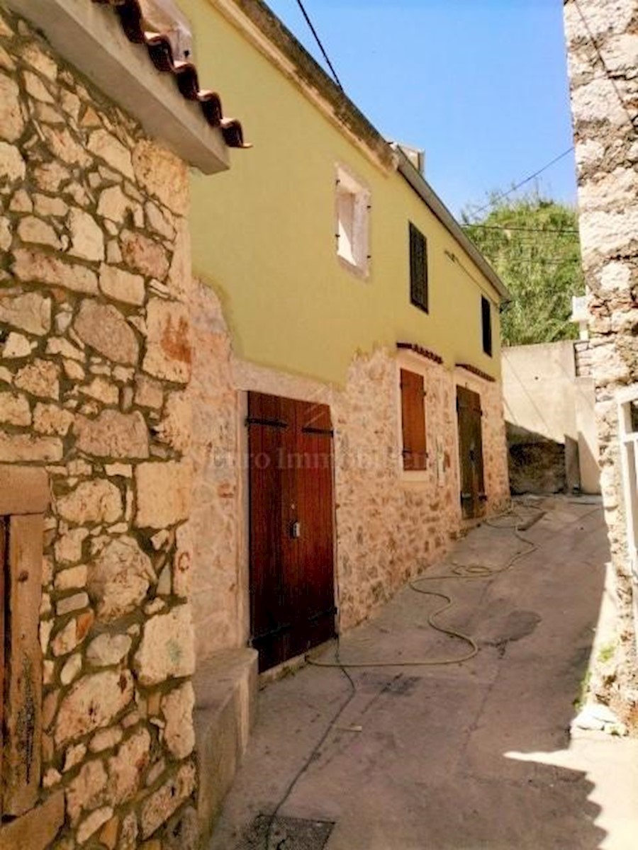 Casa In vendita SUSAK