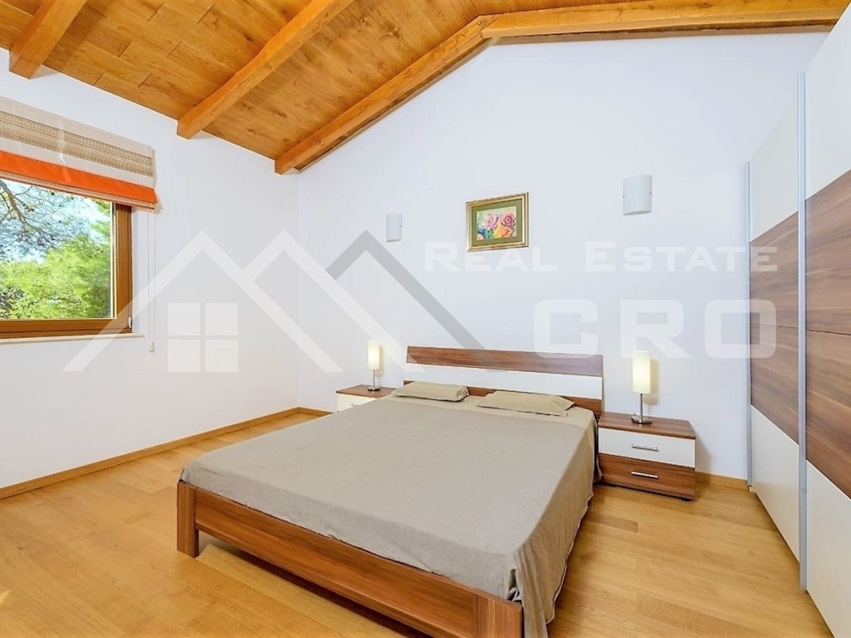 Casa In vendita - SPLITSKO-DALMATINSKA  TROGIR 