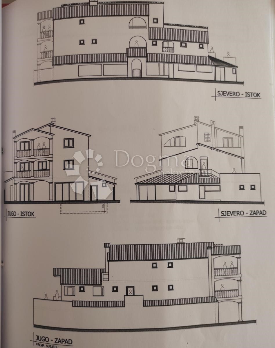 Poslovni prostori Naprodaj - ISTARSKA  Vodnjan