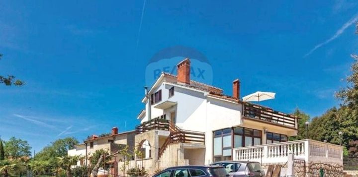Haus zu verkaufen 300 m² – Barbariga