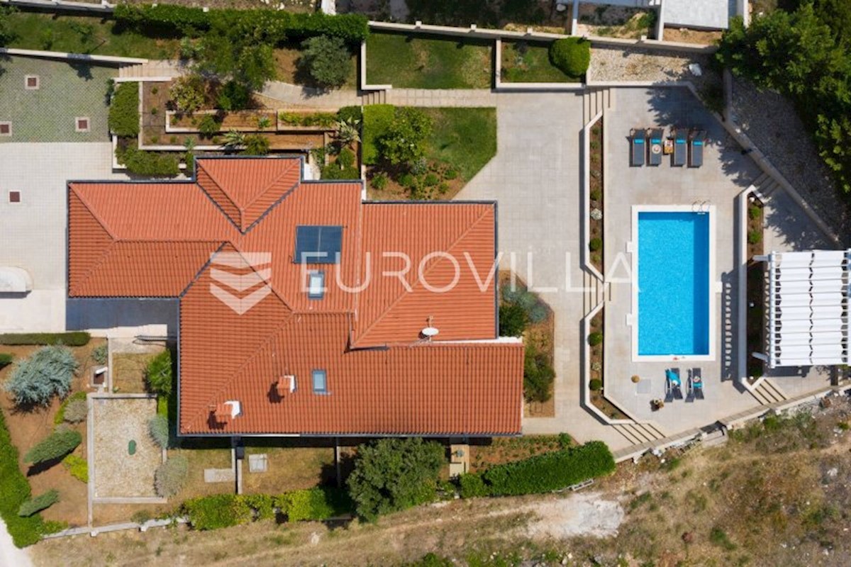 Casa In vendita - PRIMORSKO-GORANSKA  CRES 