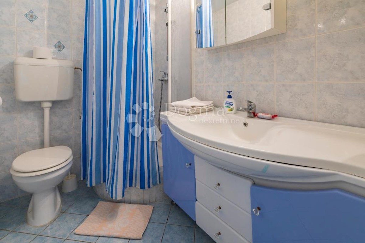 Haus Zu verkaufen - PRIMORSKO-GORANSKA  CRIKVENICA 
