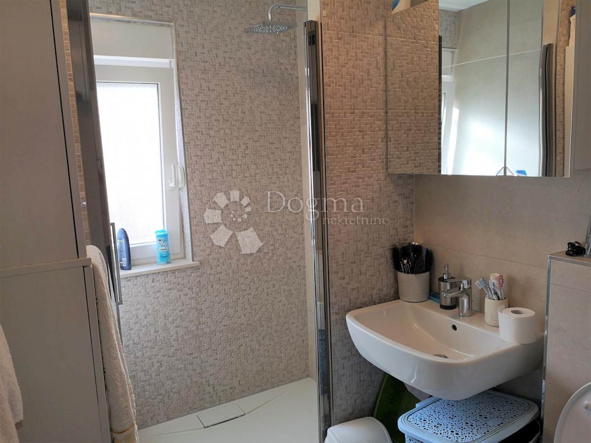 Apartma Naprodaj - PRIMORSKO-GORANSKA  Krk