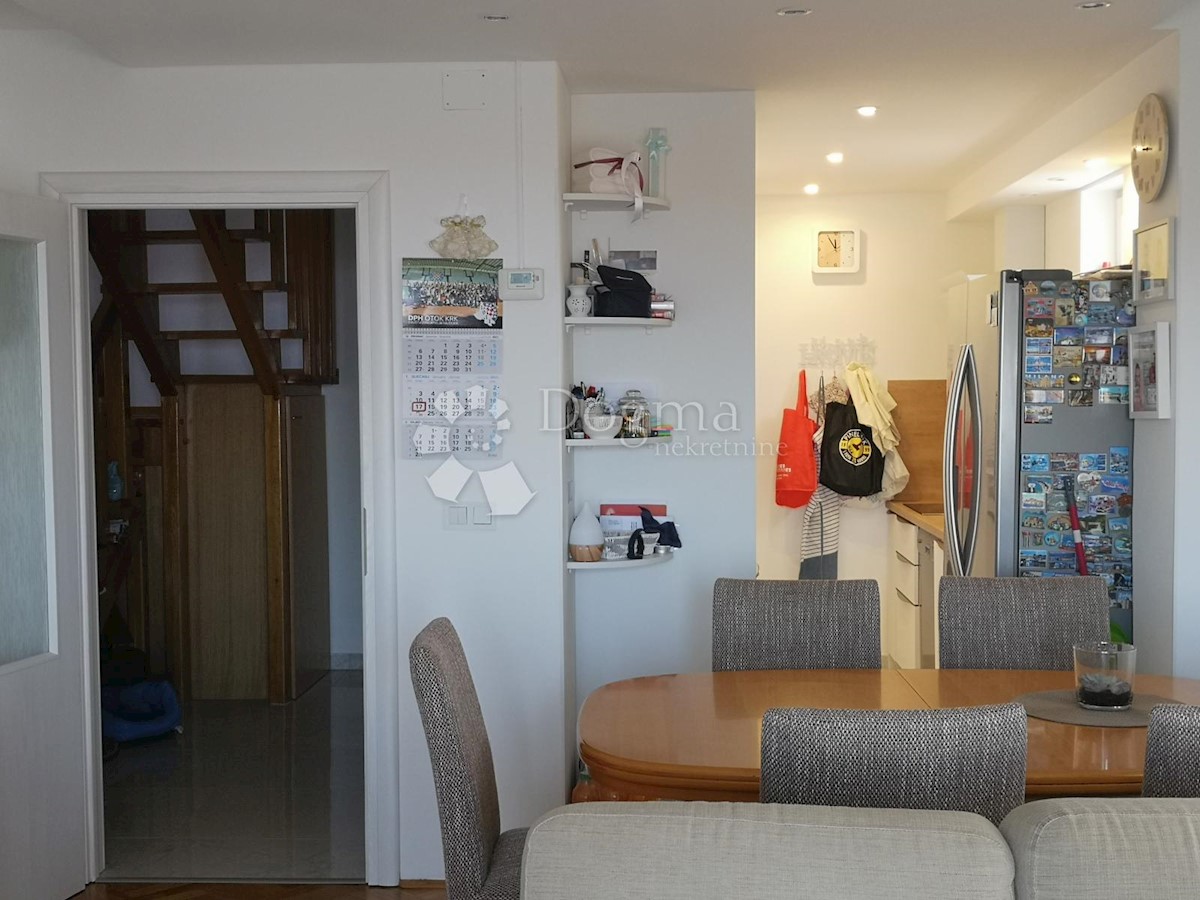 Apartment Zu verkaufen - PRIMORSKO-GORANSKA  KRK 