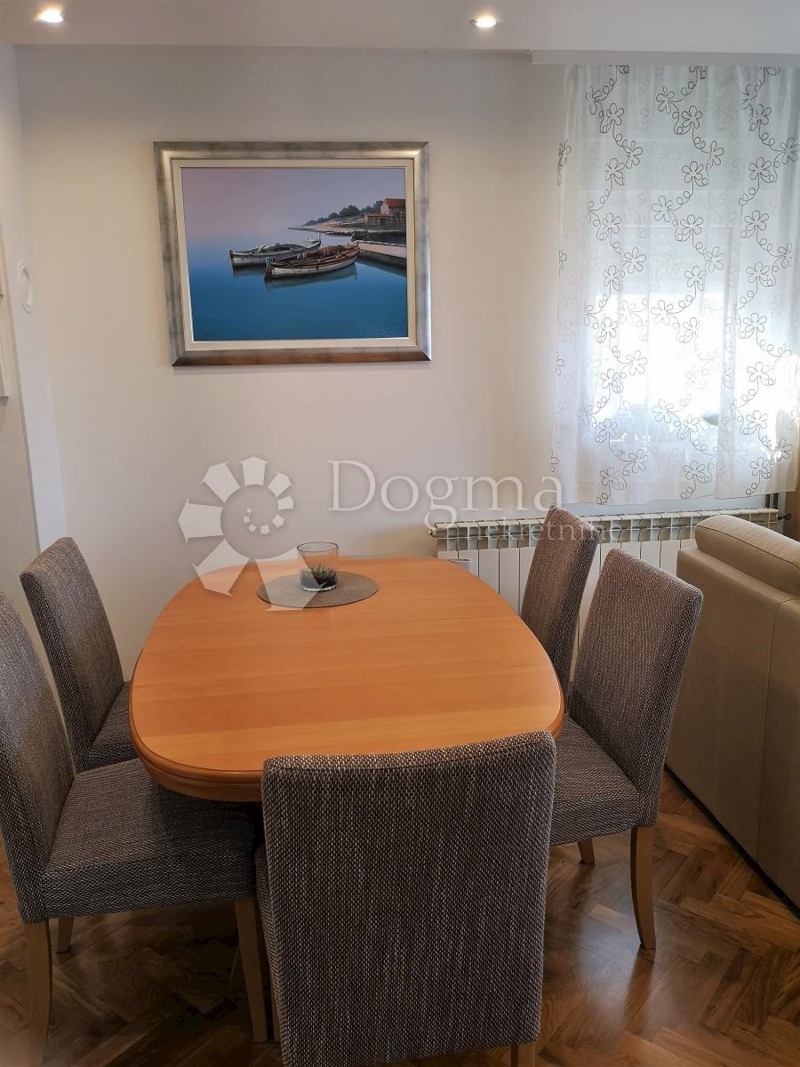 Apartment Zu verkaufen - PRIMORSKO-GORANSKA  KRK 
