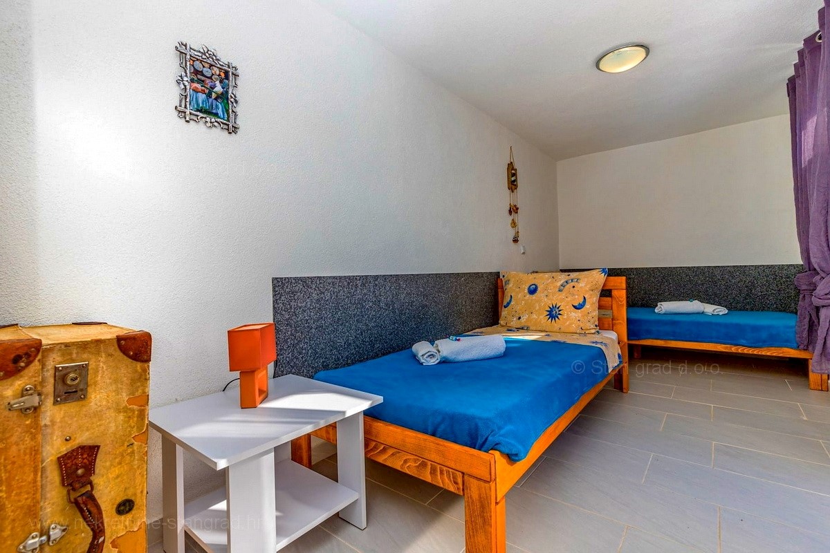 Haus Zu verkaufen - PRIMORSKO-GORANSKA  CRIKVENICA 