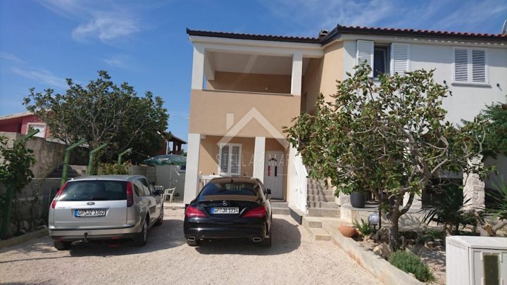 Kuća na prodaju 190 m² – Vir
