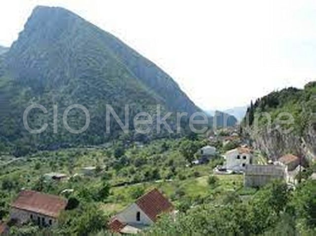 Terrain à vendre 3050 m² – Svinišće