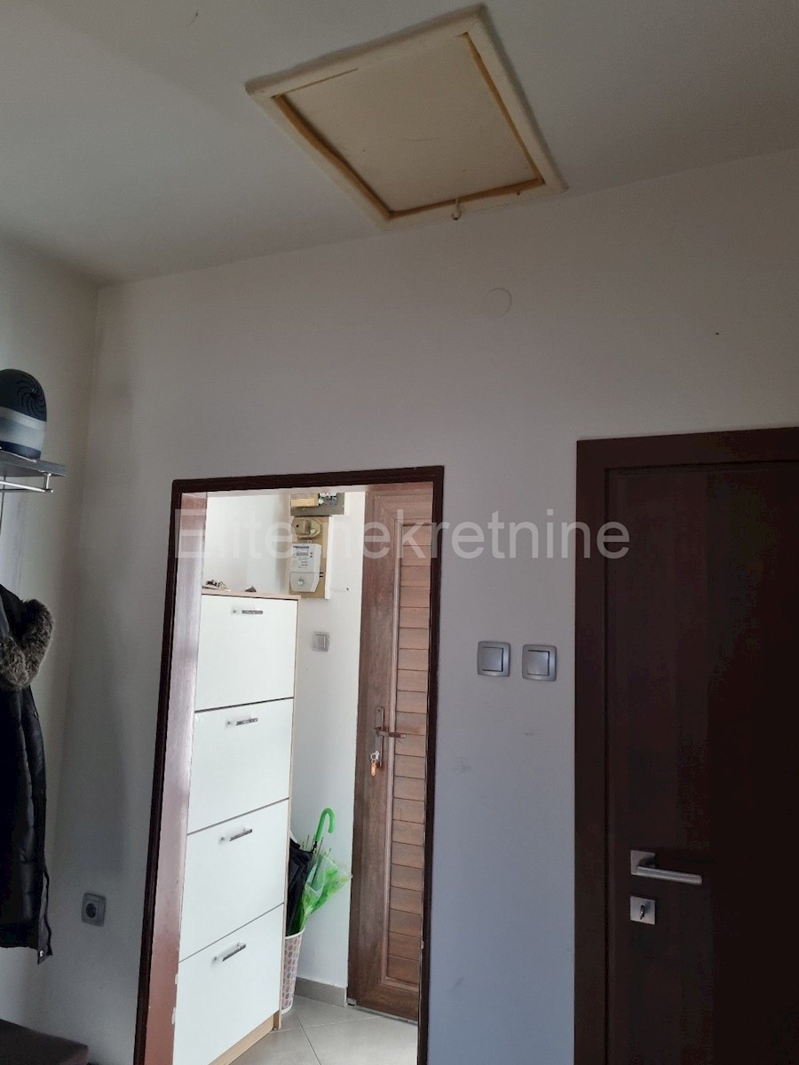 Apartmán Na predaj - PRIMORSKO-GORANSKA  BAKAR 