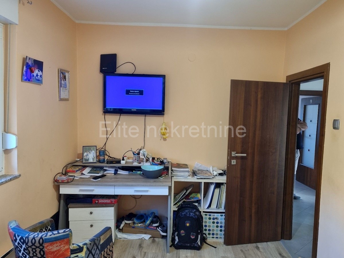 Apartmán Na predaj - PRIMORSKO-GORANSKA  BAKAR 