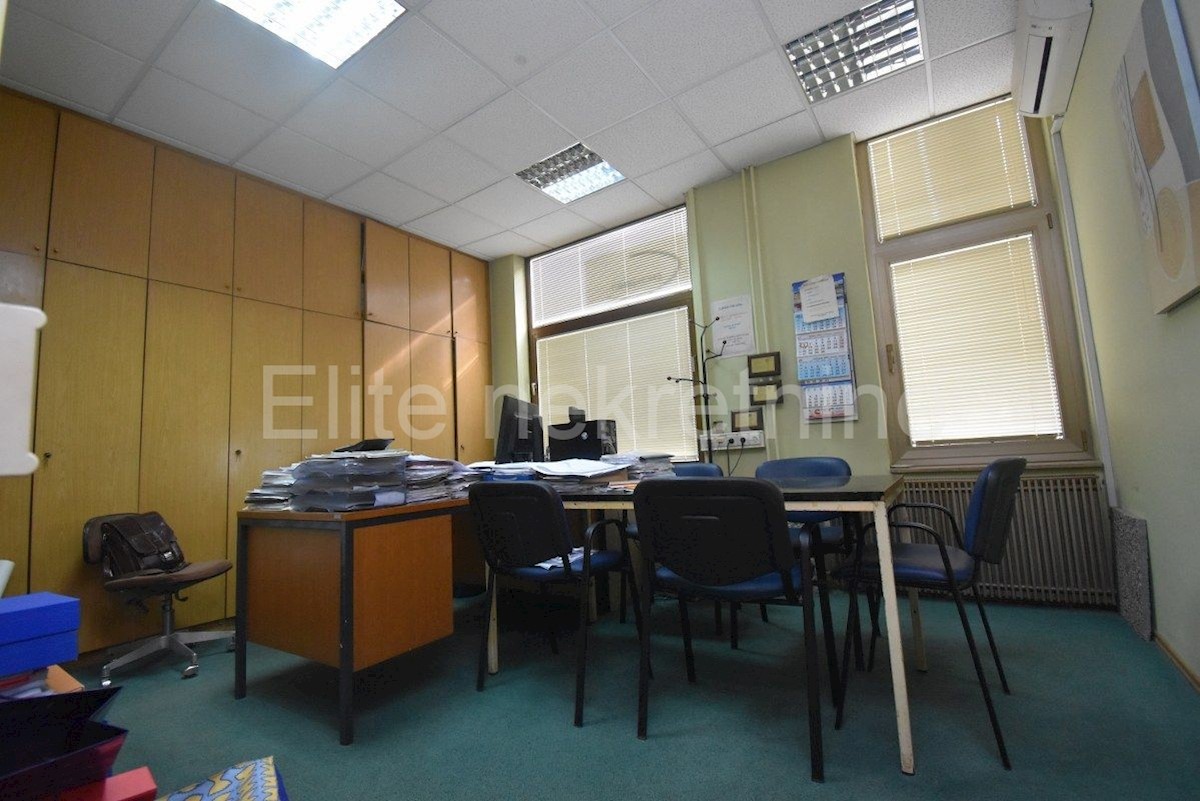 Business premises For sale - PRIMORSKO-GORANSKA  RIJEKA 