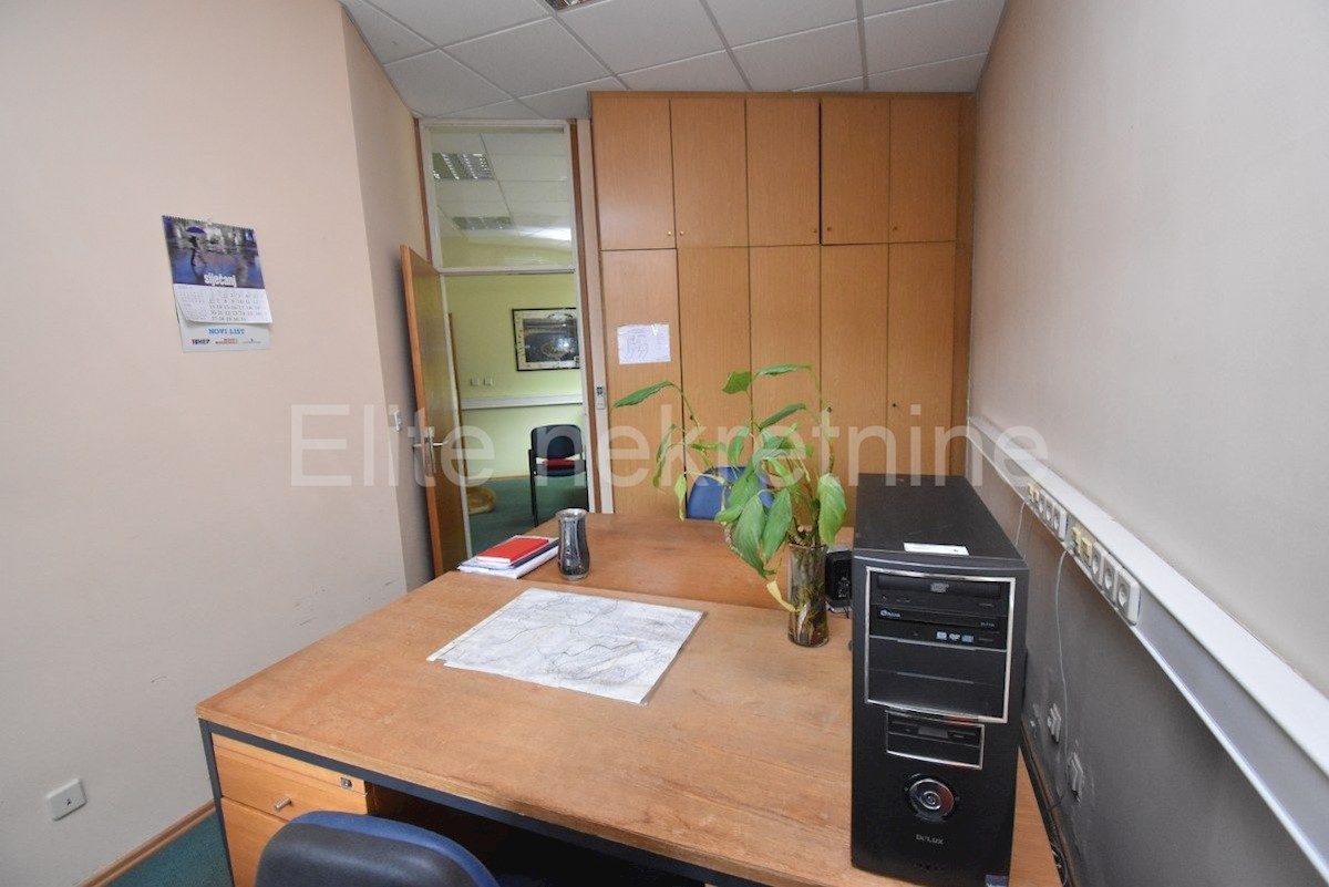 Business premises For sale - PRIMORSKO-GORANSKA  RIJEKA 