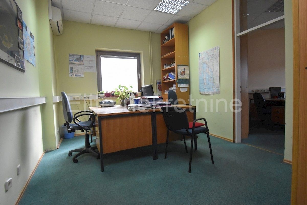 Business premises For sale - PRIMORSKO-GORANSKA  RIJEKA 