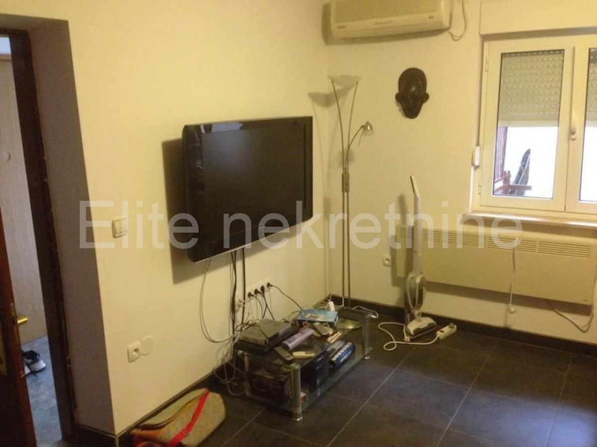 Flat For sale - PRIMORSKO-GORANSKA  CRIKVENICA 