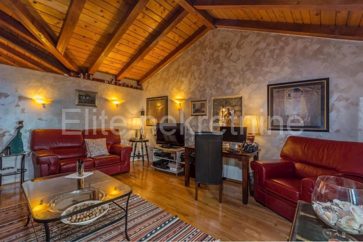 Haus Zu verkaufen - PRIMORSKO-GORANSKA  OPATIJA 