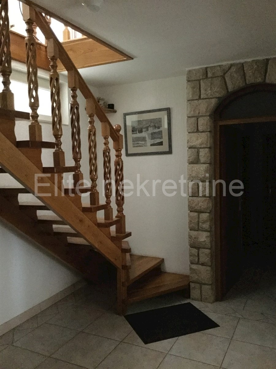 Maison À vendre - PRIMORSKO-GORANSKA  NOVI VINODOLSKI 