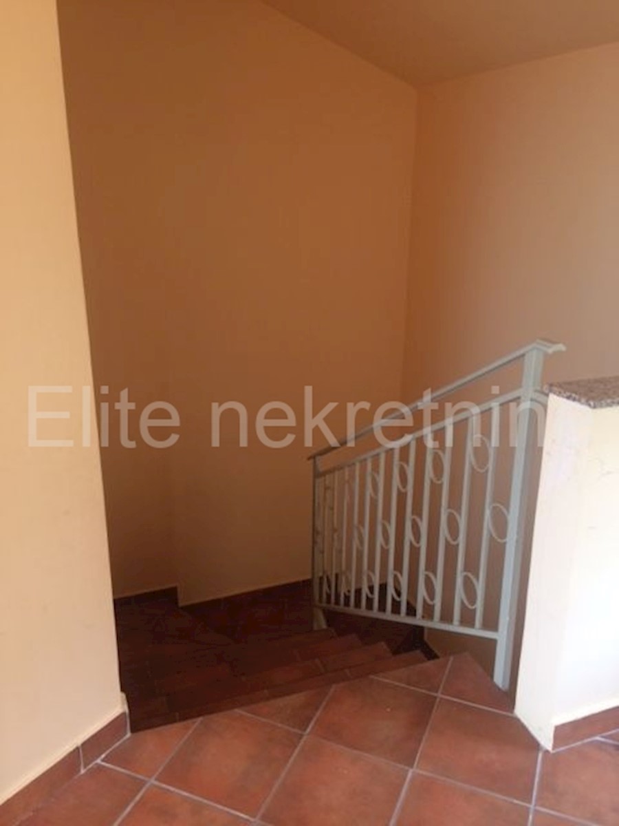 Flat For sale - PRIMORSKO-GORANSKA  KOSTRENA 