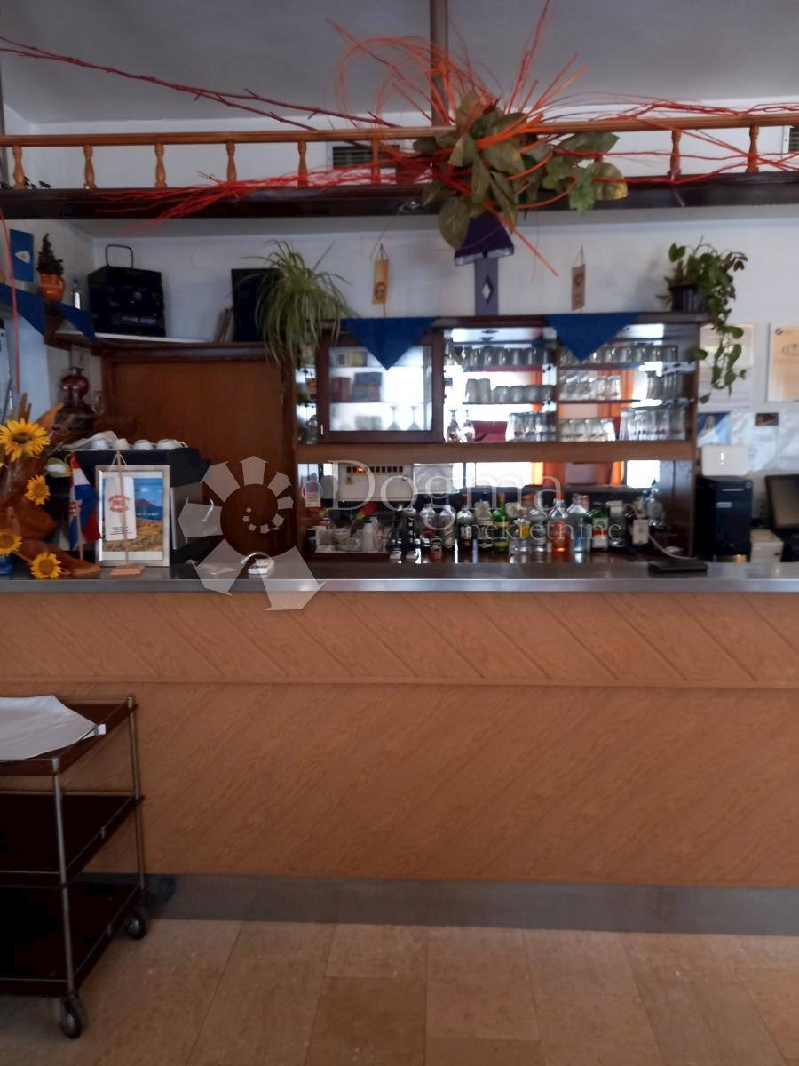 Lokal użytkowy Na sprzedaż - VARAŽDINSKA  IVANEC 