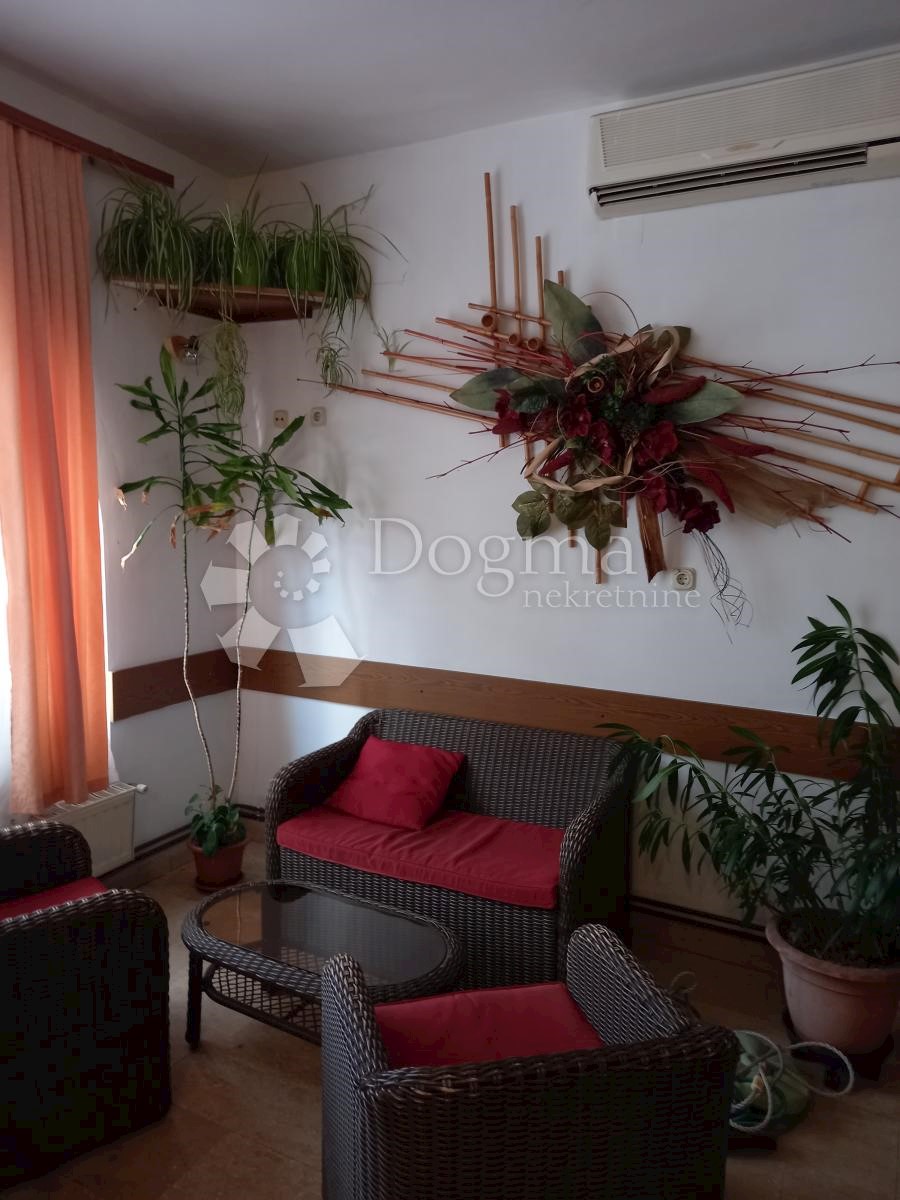 Lokal użytkowy Na sprzedaż - VARAŽDINSKA  IVANEC 