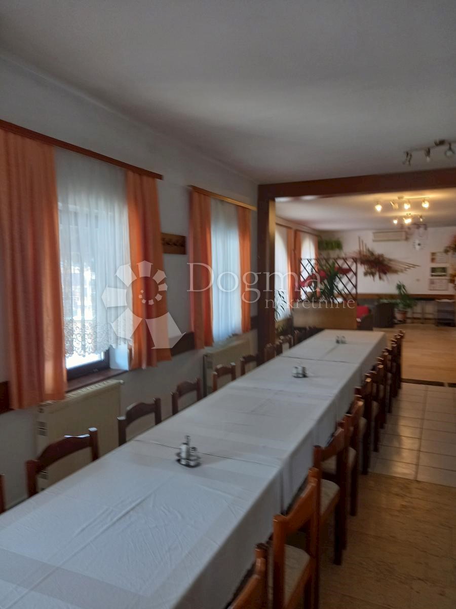 Lokal użytkowy Na sprzedaż - VARAŽDINSKA  IVANEC 