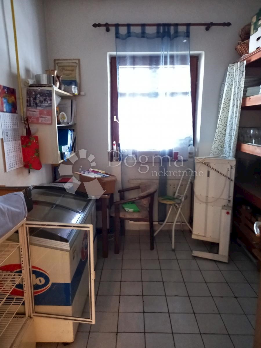 Lokal użytkowy Na sprzedaż - VARAŽDINSKA  IVANEC 