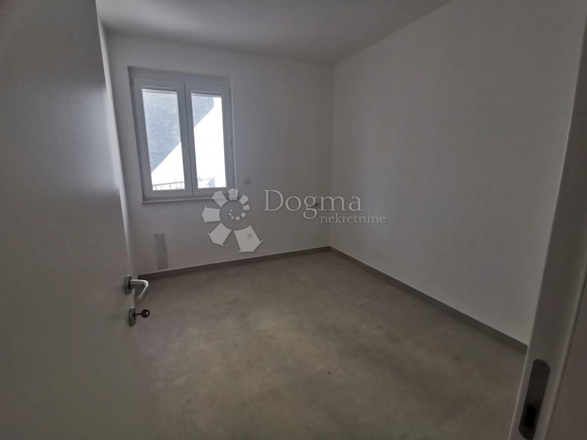 Apartmán Na prodej - PRIMORSKO-GORANSKA  KOSTRENA 