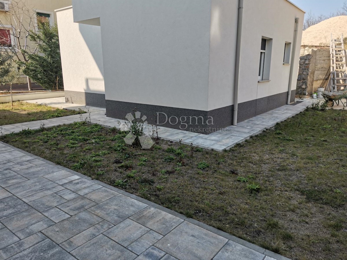 Apartmán Na prodej - PRIMORSKO-GORANSKA  KOSTRENA 