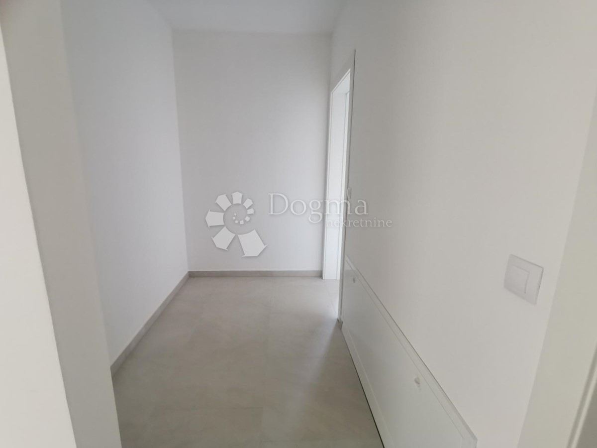 Apartmán Na prodej - PRIMORSKO-GORANSKA  KOSTRENA 