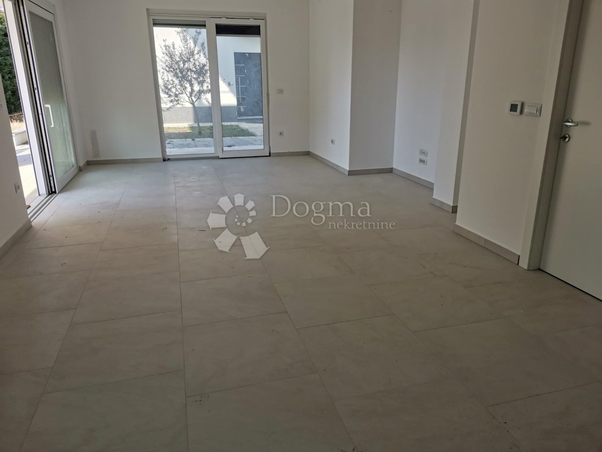 Apartmán Na prodej - PRIMORSKO-GORANSKA  KOSTRENA 