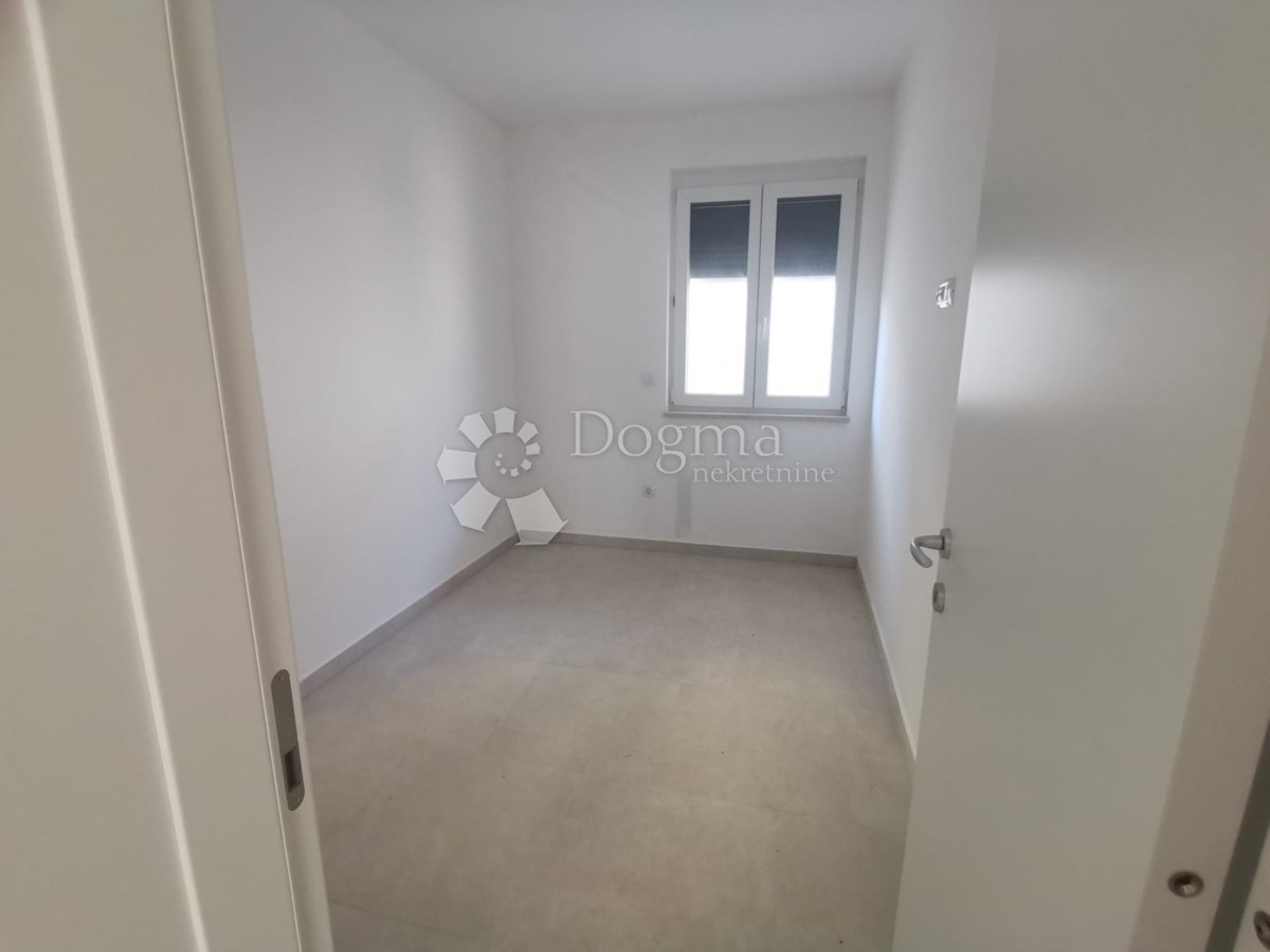 Apartmán Na prodej - PRIMORSKO-GORANSKA  KOSTRENA 