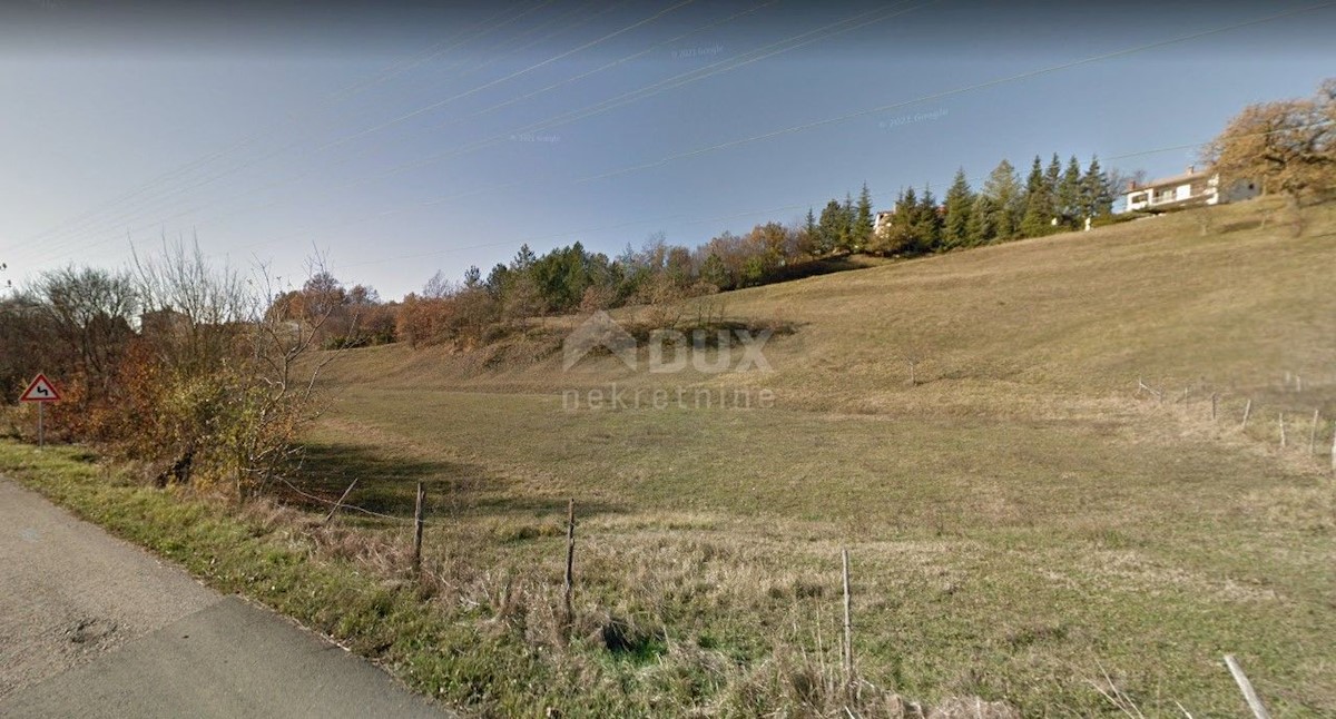 Land For sale - ISTARSKA  CEROVLJE 