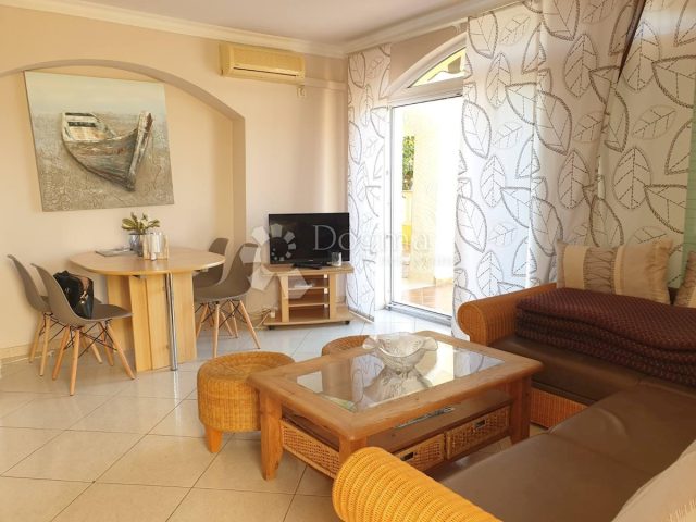 Appartement à louer 80 m² – Kostrena