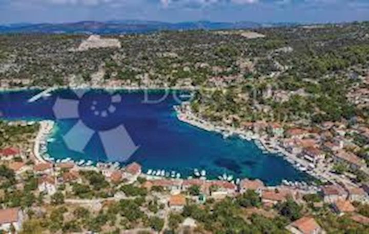 Pozemek na prodej 4858 m² – Drvenik Veliki