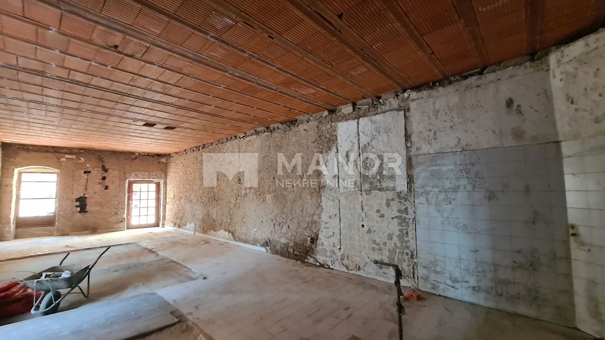 Business premises For sale - PRIMORSKO-GORANSKA  RIJEKA 