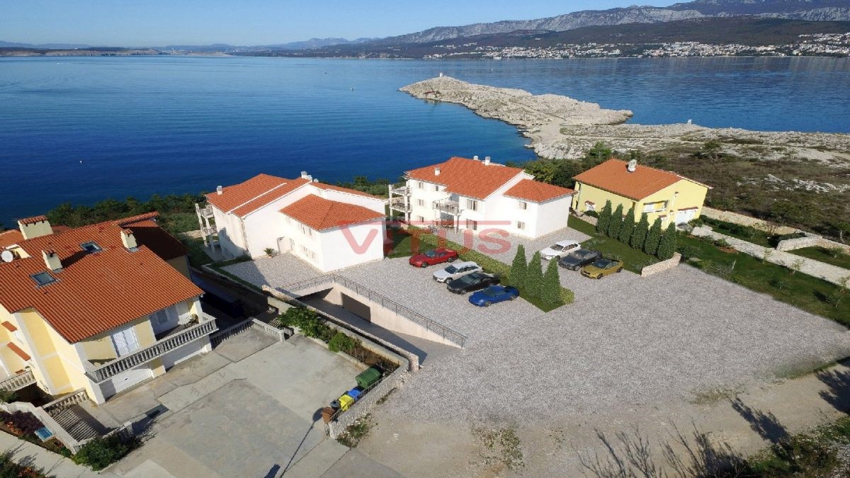 Apartment Zu verkaufen - PRIMORSKO-GORANSKA  KRK 