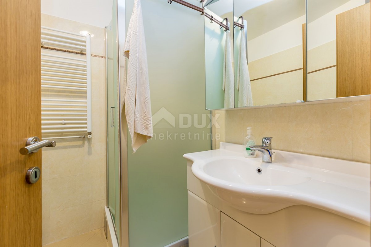 Appartement À vendre - PRIMORSKO-GORANSKA KRK