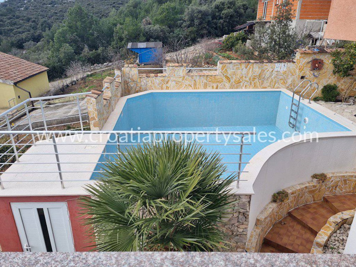 House For sale - SPLITSKO-DALMATINSKA  TROGIR 