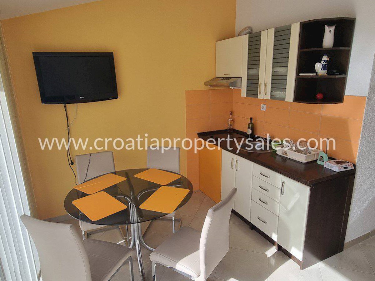 House For sale - SPLITSKO-DALMATINSKA  TROGIR 