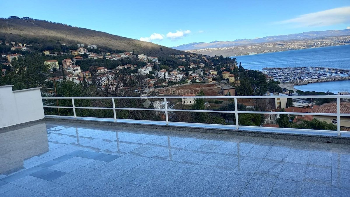 Flat For sale - PRIMORSKO-GORANSKA  OPATIJA 