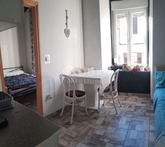 Flat for sale 174 m² – Pula